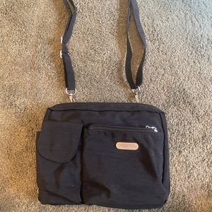 Black Baggallini Crossbody Purse